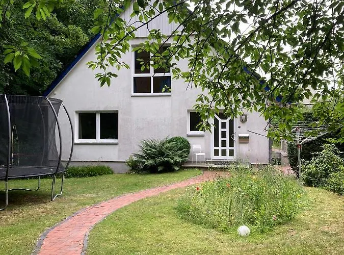 Ostsee Hafenkoje - Luebeck-Travemuende Priwall